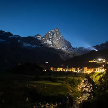 Near Lift Breuil-Cervinia